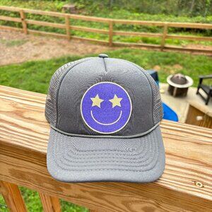 Washington Huskies Smiley Face Trucker Hat